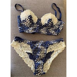 Adorable Anthropologie Bralette and Panties Set • Blue with polka dots • Size S